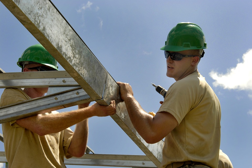 builders at work